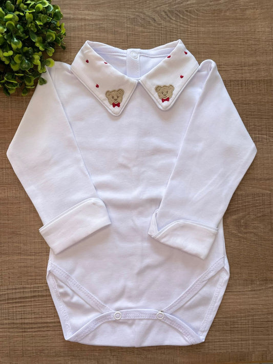 BODY BRANCO BORDADO URSO VERMELHO