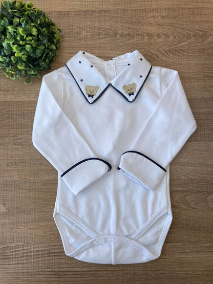 BODY BRANCO BORDADO URSO AZUL MARINHO