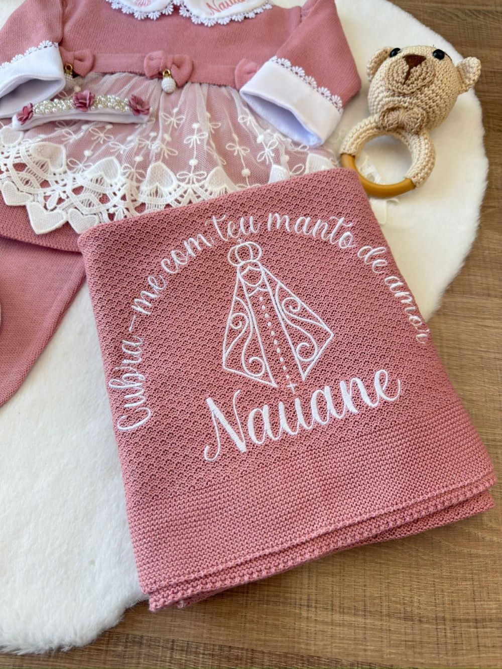 KIT SAIDA MATERNIDADE NICOLLE ROSE 6 PEÇAS (RENDA CORAÇÃO)