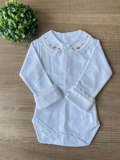 KIT SAIDA MATERNIDADE NICOLLE ROSE 6 PEÇAS (RENDA CORAÇÃO)