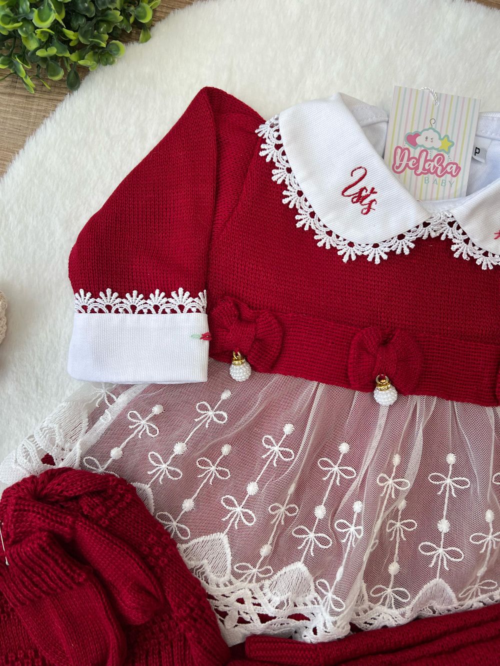KIT SAIDA MATERNIDADE NICOLLE VERMELHA 8 PEÇAS PERSONALIZADO (RENDA CORAÇÃO)