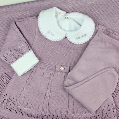 Saída De Maternidade Feminina Bebê Tricô 7 Peças Helena - ACOMPANHA BODY PERSONALIZADO À MÃO                                                                        Lilás